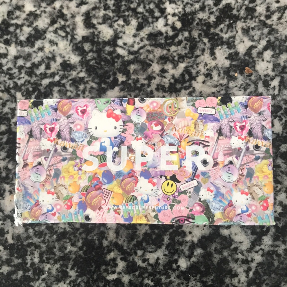 LIMITED EDITION SUPER X HELLO KITTY SUNGLASSES